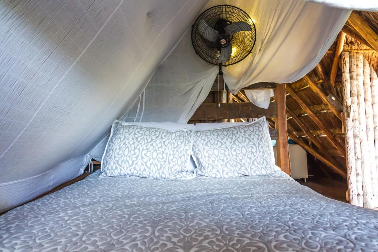 Bambu Gran Palas Hostal Party Tulum Ngoại thất bức ảnh